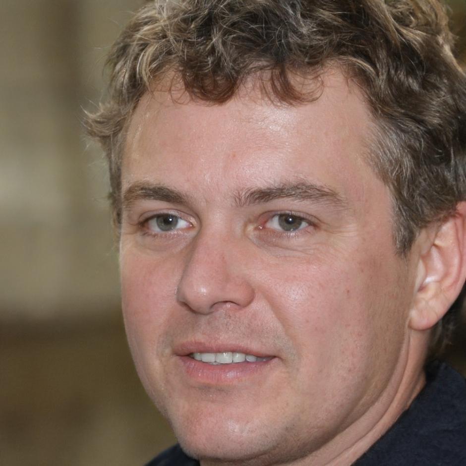 Член команды Zriptex, специализирующийся на визуализации данных